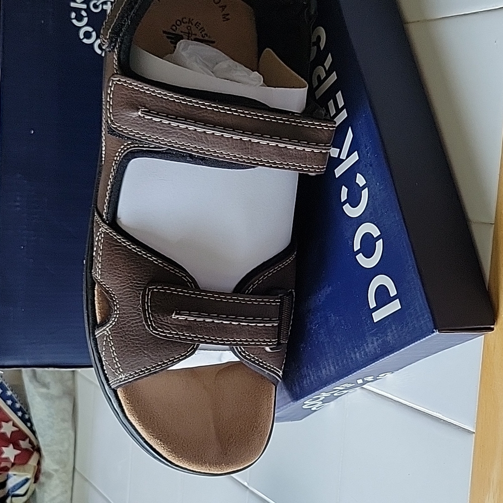 NWT Dockers men's sandals - Picture 6 of 7